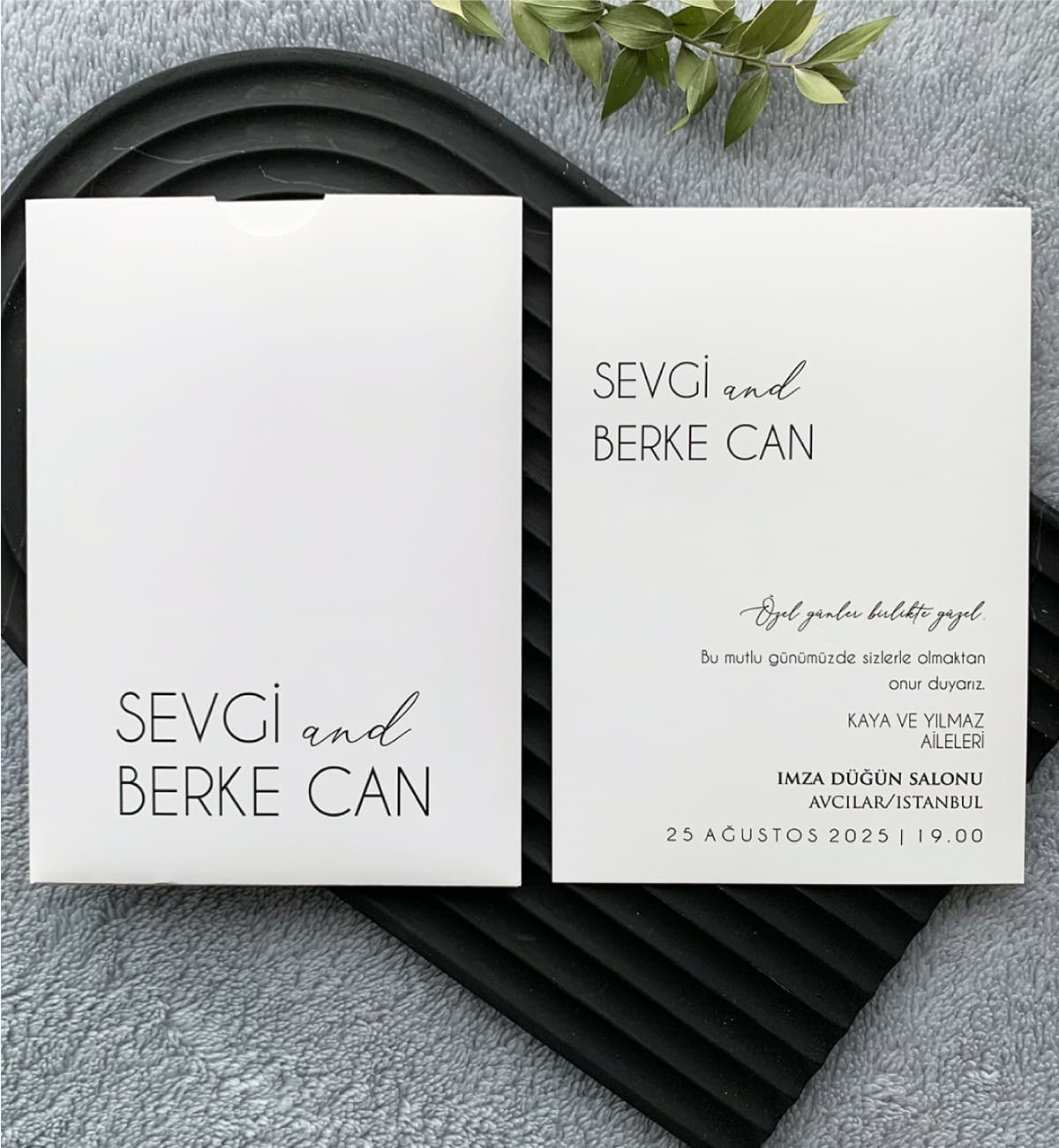 Sade Metin Odaklı Davetiye Modeli