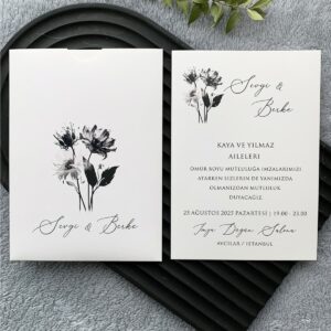Romantik Siyah Beyaz Çiçekli Davetiye Modeli