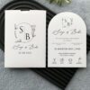 Zarif Çiçekli Monogram Oval Davetiye Modeli