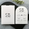 İç İçe Harfli Monogram Oval Davetiye Modeli
