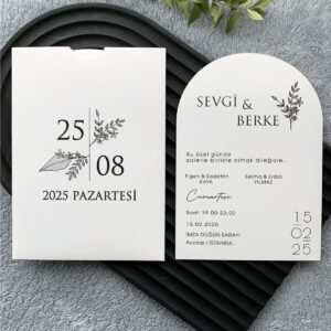 Modern Botanik Desenli Oval Davetiye Modeli